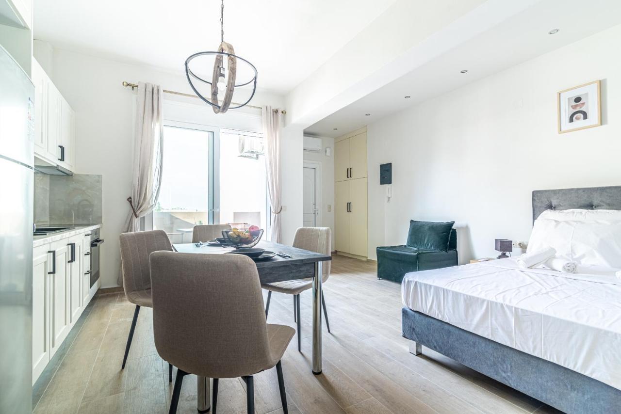 Elegant Suite 1 Near The Beach Gazi 외부 사진